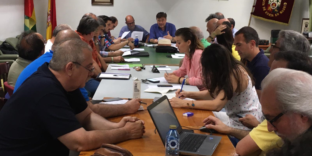 Imagen reunión de la constitución de la Coordinadora de la "España Vaciada"